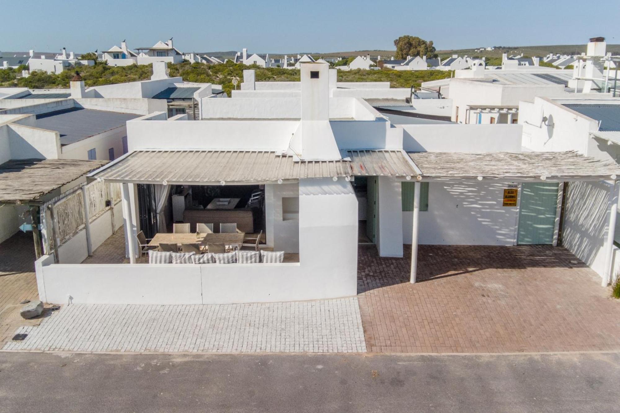 Over The Moon Paternoster Exterior foto