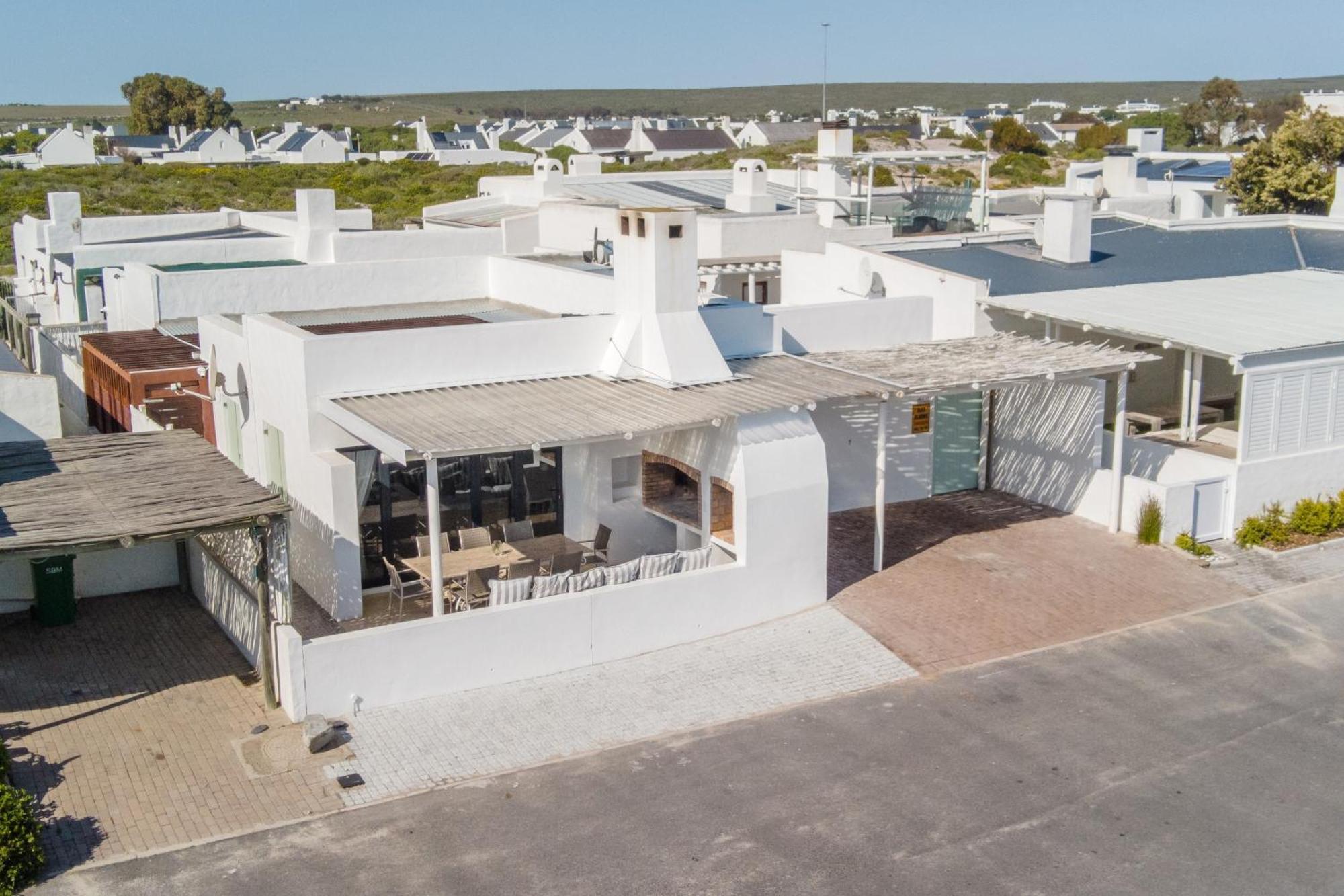 Over The Moon Paternoster Exterior foto